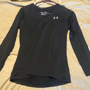 Under Armour Heat gear black v neck